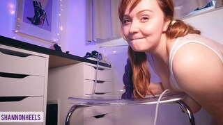 Ƌ�箱的审查我的巨大的不良龙繁殖怪物公鸡巨大的渗出古铜色皮肤在我紧张的阴道洞-香农的高跟鞋