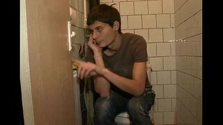 Cô chơi với lớn của chàng trai