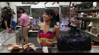 Nu dilettante est arriver shlong