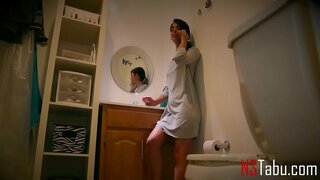 Δεν Μπορείς Να Πεις Στη Μαμά Μπαμπά