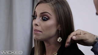 Agent nieruchomości Pieprzy Klienta - Zły